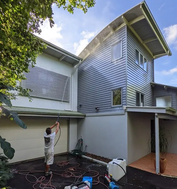 High+Pressure+Cleaning+Exterior+House+Washing+Nice+ +Smooth+Painting+noosa 1920w
